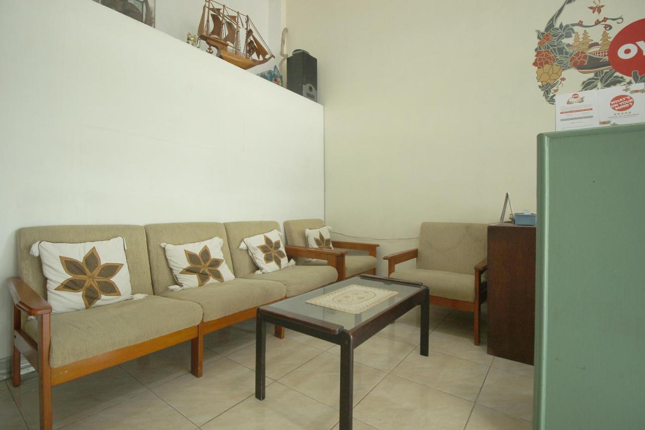 Oyo 1448 Kartini Residence Syariah Bandar Lampung Exterior photo